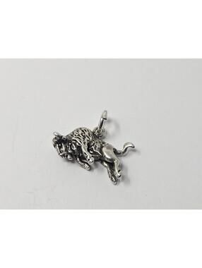 Sterling Silver Buffalo Bison Jumping Charm or Pendant 4.6g